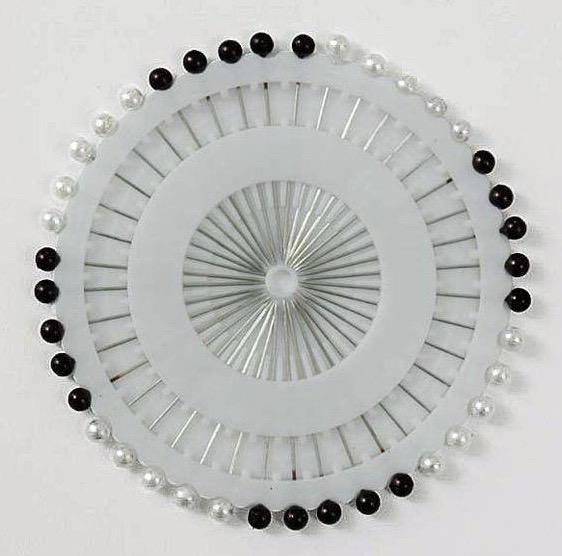 Hijab Pins Wheel - 40 Black & White Pins - Divinity Collection