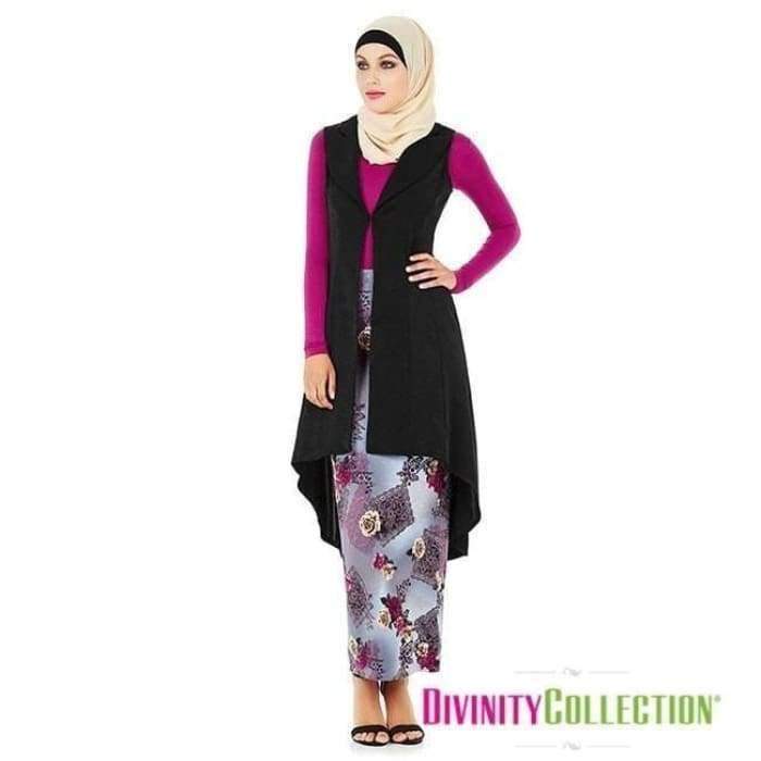 Plain Chiffon Light Beige Hijab - Divinity Collection